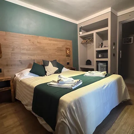 Room4you Guest house 3*